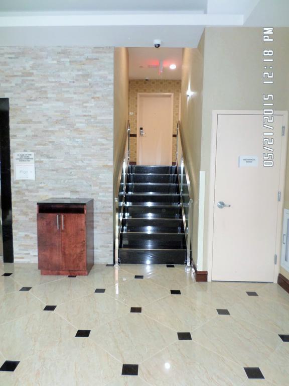 Pitkin Hotel New York Exterior photo